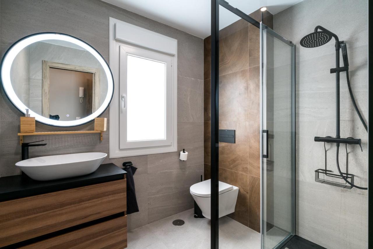 Triana Apartments Deluxe Севиля Екстериор снимка