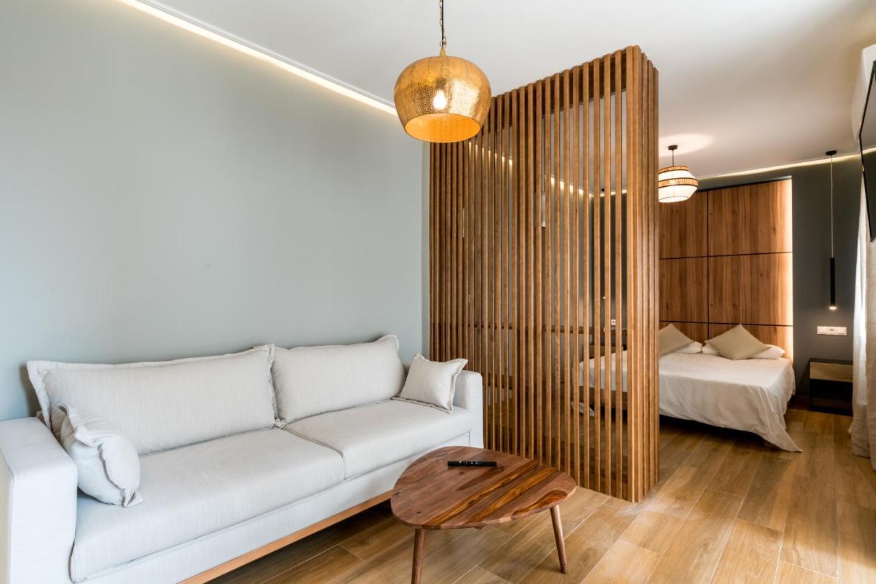 Triana Apartments Deluxe Севиля Екстериор снимка