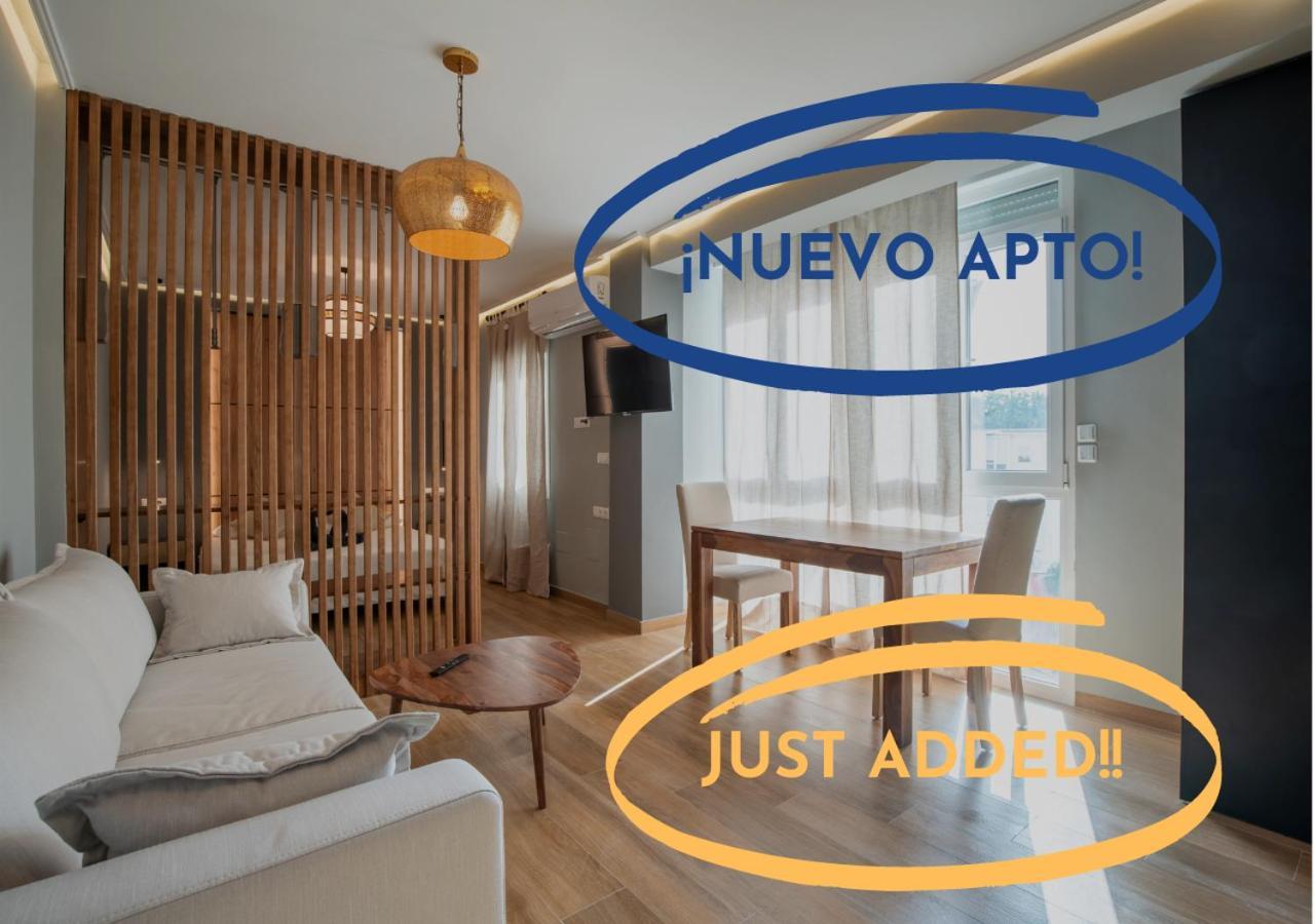 Triana Apartments Deluxe Севиля Екстериор снимка